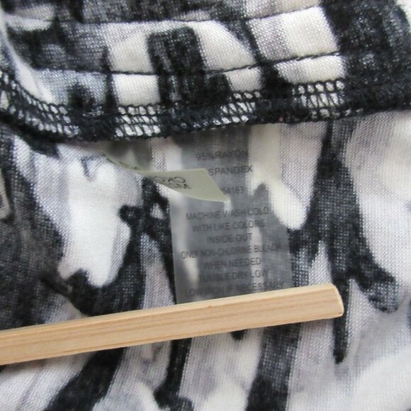 CALVIN KLEIN Faux Wrap Front Top Size M Black Print V-Neck 3/4 Sleeves Stretch - Picture 4 of 7